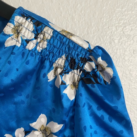 Topshop Vibrant Blue Floral Satin Blouse - Picture 5 of 8